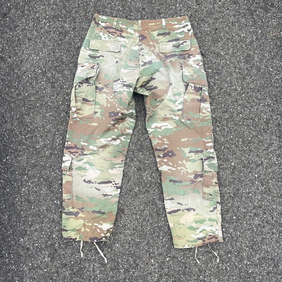 Vintage Baggy Camo Cargo Pants - Picture 3 of 4